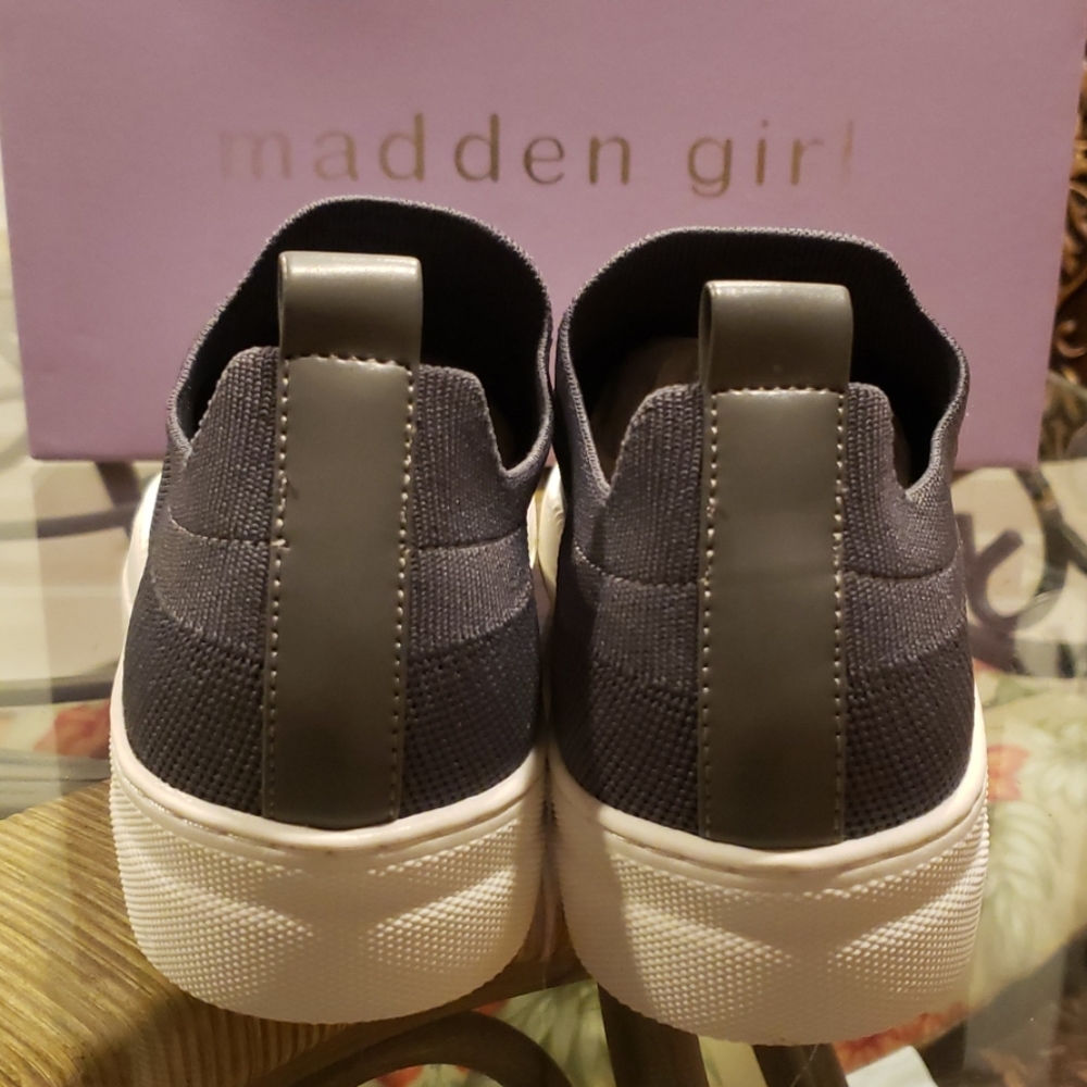 Madden Girl Brytney Knit Sneakers - Picture 3 of 4